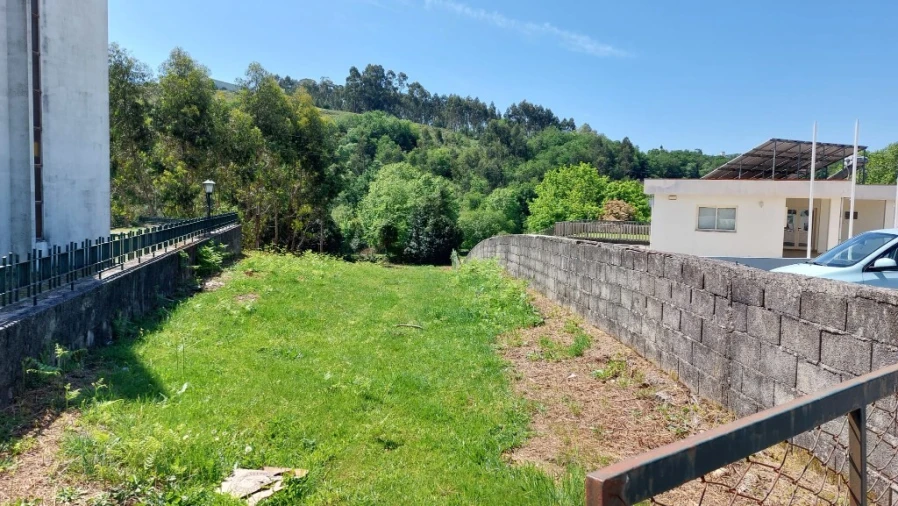 Terreno para Venda em Tabuaças Foto 5
