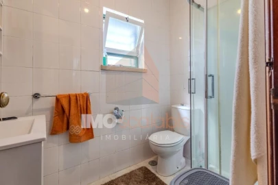 Moradia T5 para Venda em Azambujeira e Malaqueijo