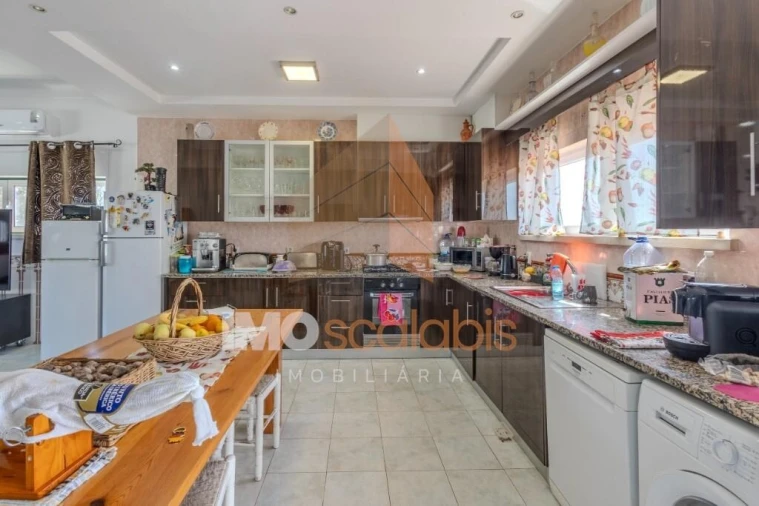 Moradia T5 para Venda em Azambujeira e Malaqueijo Foto 26