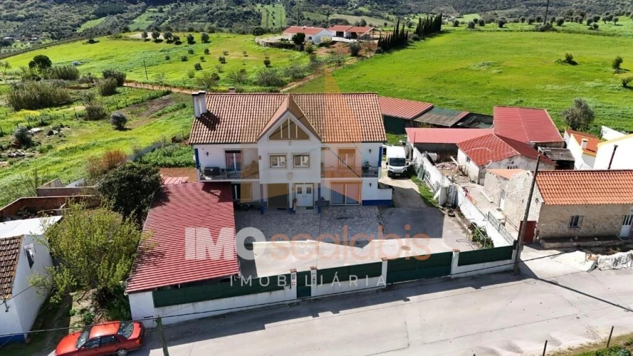 Moradia T5 para Venda em Azambujeira e Malaqueijo Foto 37