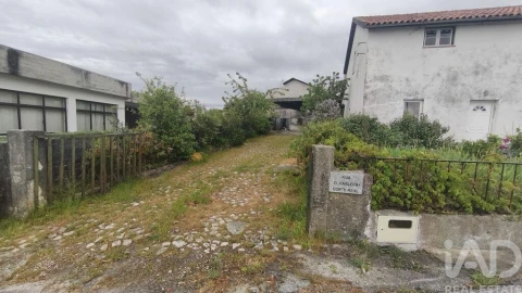 Moradia T6 para Venda em Oliveira do Hospital e São Paio de Gramaços