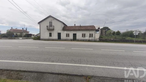 Moradia T6 para Venda em Oliveira do Hospital e São Paio de Gramaços