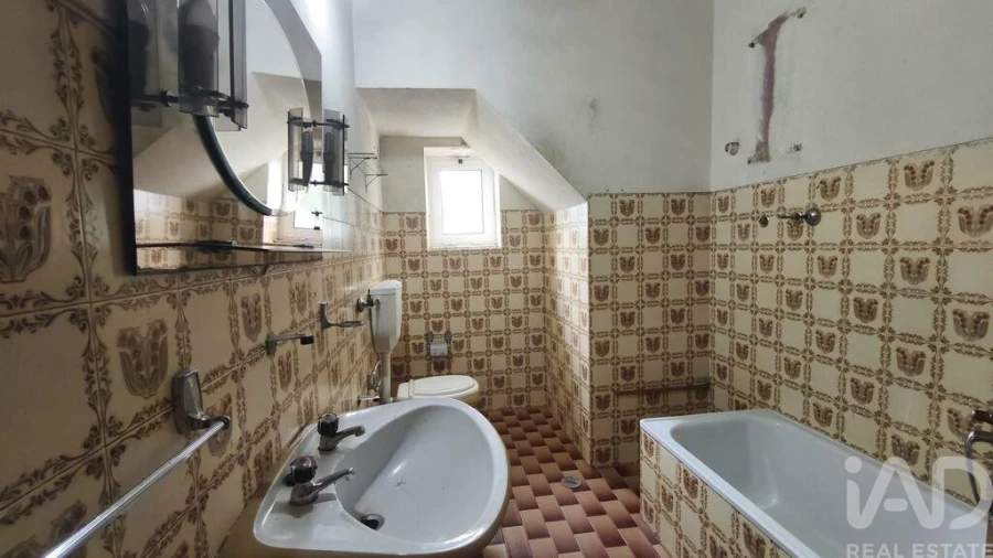 Moradia T6 para Venda em Oliveira do Hospital e São Paio de Gramaços Foto 4