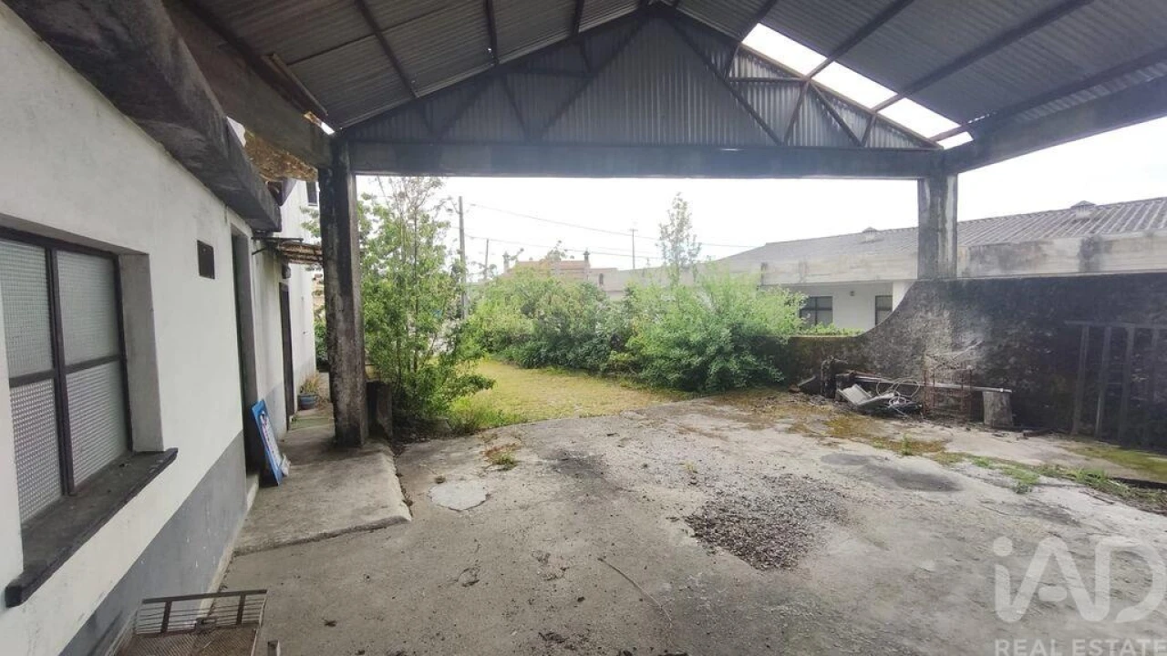 Moradia T6 para Venda em Oliveira do Hospital e São Paio de Gramaços Foto 9
