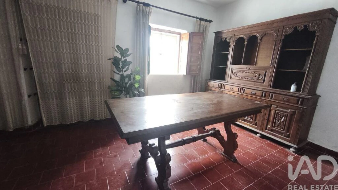 Moradia T6 para Venda em Oliveira do Hospital e São Paio de Gramaços Foto 14