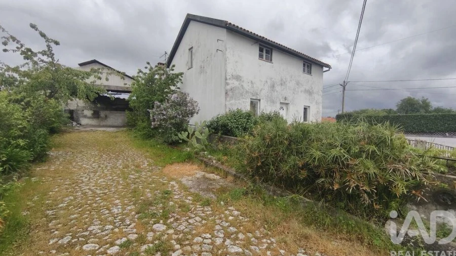 Moradia T6 para Venda em Oliveira do Hospital e São Paio de Gramaços