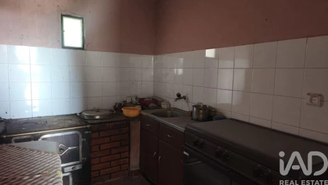 Moradia T1 para Venda em Seixo da Beira