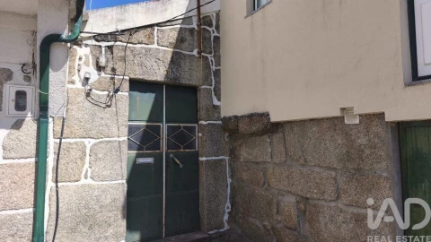 Moradia T1 para Venda em Seixo da Beira