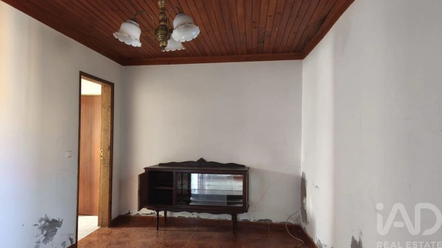 Moradia T1 para Venda em Seixo da Beira Foto 16