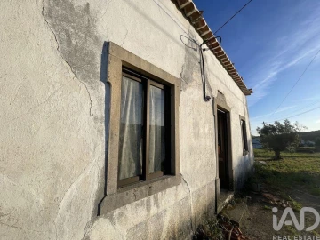 Moradia T2 para Venda em Chãos