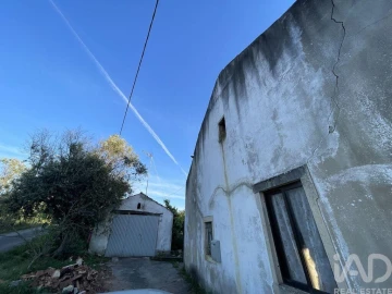 Moradia T2 para Venda em Chãos