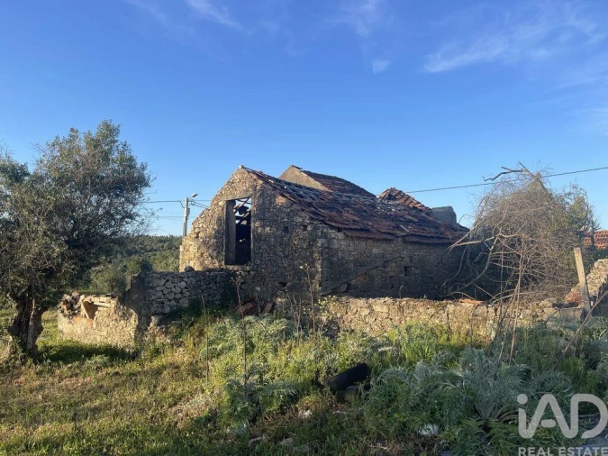 Moradia T2 para Venda em Chãos Foto 18