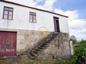 Quinta T8 para Venda em Roriz