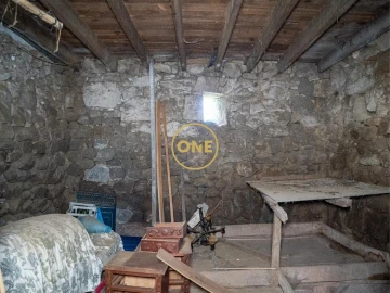 Quinta T8 para Venda em Roriz