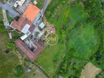 Quinta T8 para Venda em Roriz