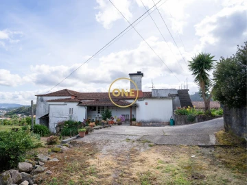 Quinta T8 para Venda em Roriz