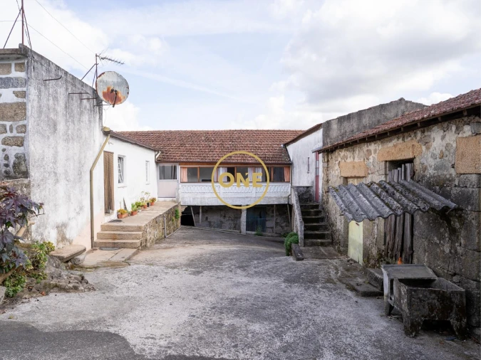 Quinta T8 para Venda em Roriz Foto 6