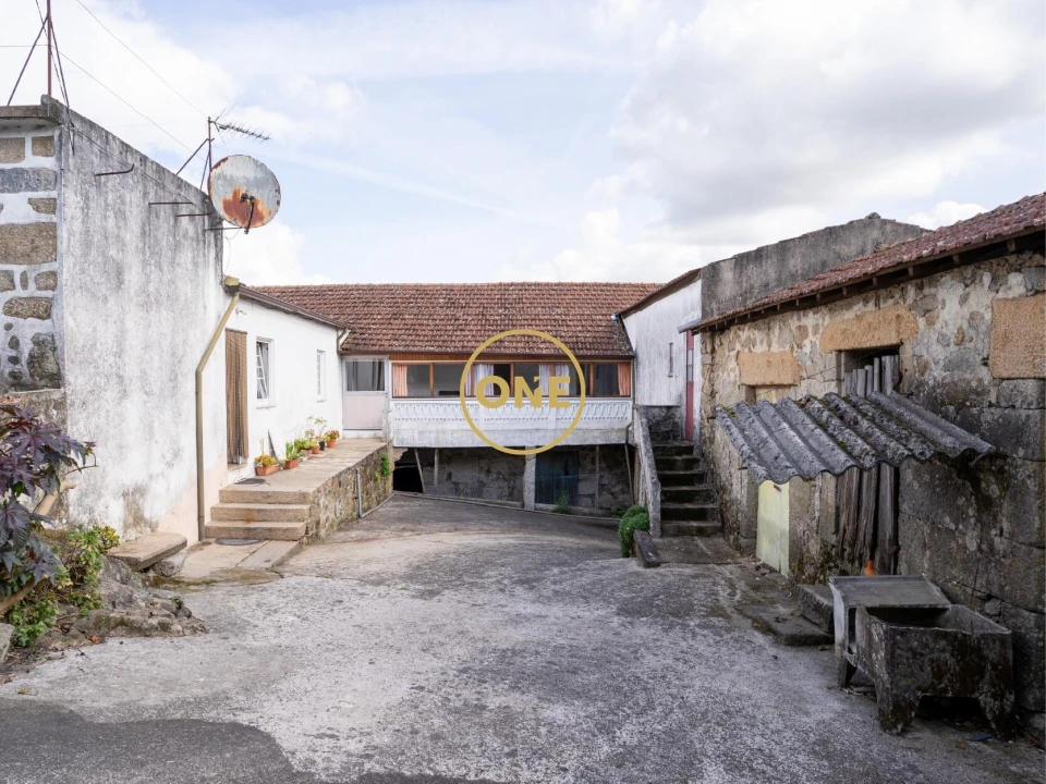 Quinta T8 para Venda em Roriz Foto 6