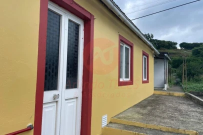 Moradia T4 para Venda em Agualva