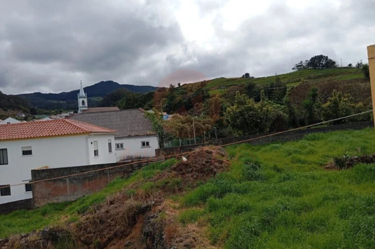 Moradia T4 para Venda em Agualva Foto 36