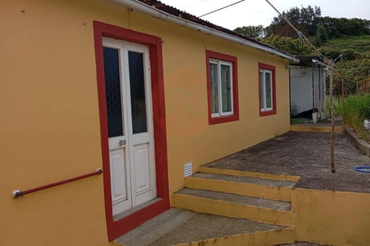 Moradia T4 para Venda em Agualva Foto 35