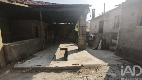 Moradia T2 para Venda em Seixo da Beira