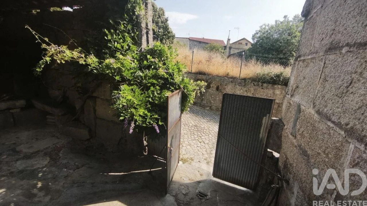 Moradia T2 para Venda em Seixo da Beira Foto 24