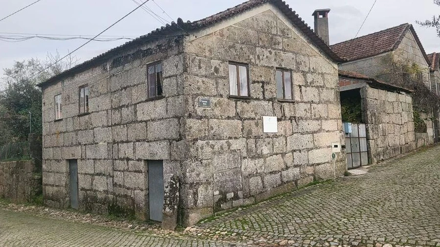 Moradia T2 para Venda em Seixo da Beira