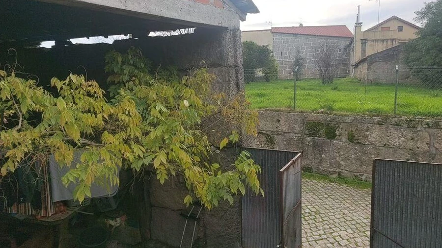 Moradia T2 para Venda em Seixo da Beira