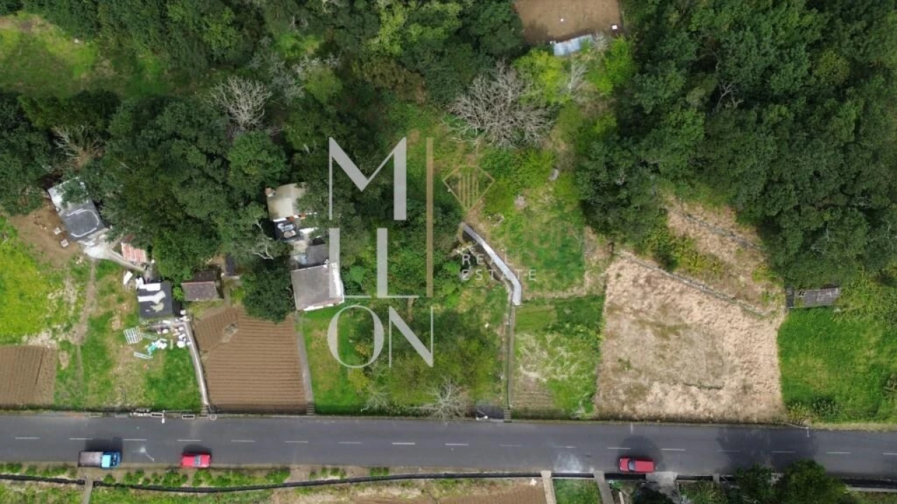 Terreno para Venda em Seixal Foto 4