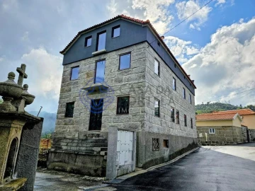 Prédio para Venda em Termas de São Vicente