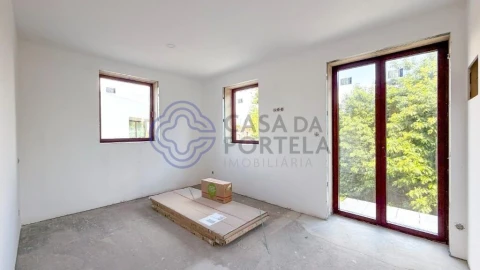 Prédio para Venda em Termas de São Vicente