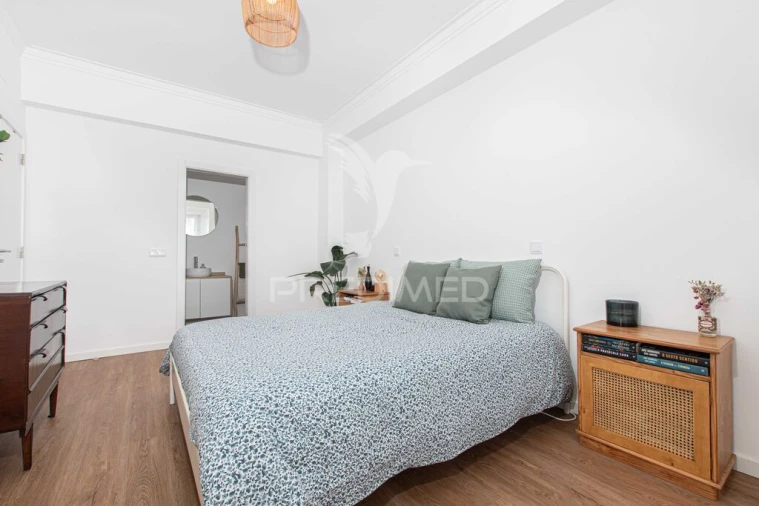 Apartamento T2 para Venda em Almada, Cova da Piedade, Pragal e Cacilhas Foto 16