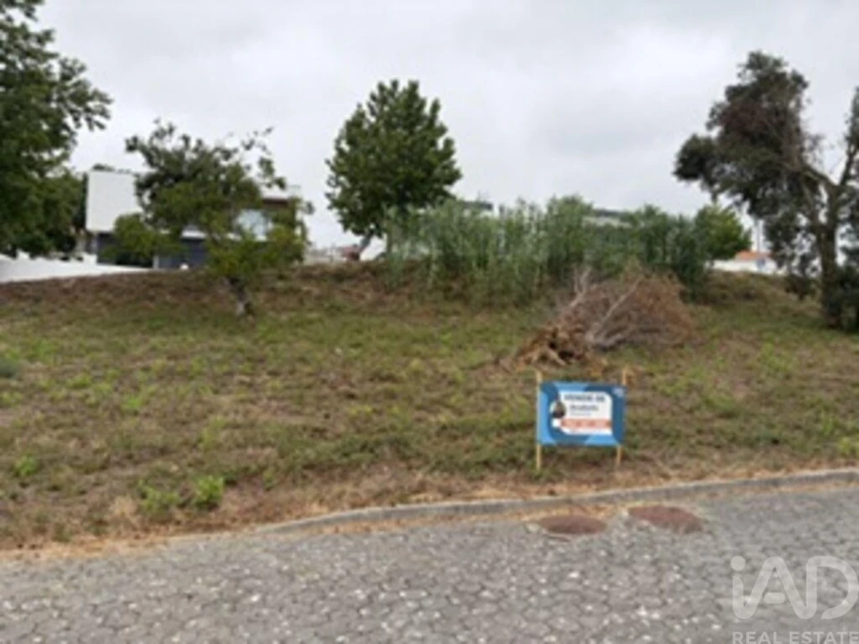 Terreno para Venda em Leiria, Pousos, Barreira e Cortes Foto 2