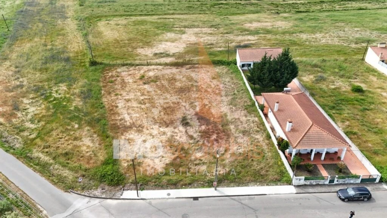 Terreno para Venda em Alpiarça Foto 1