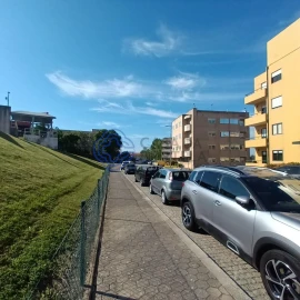 Apartamento T2 para Venda em Canelas