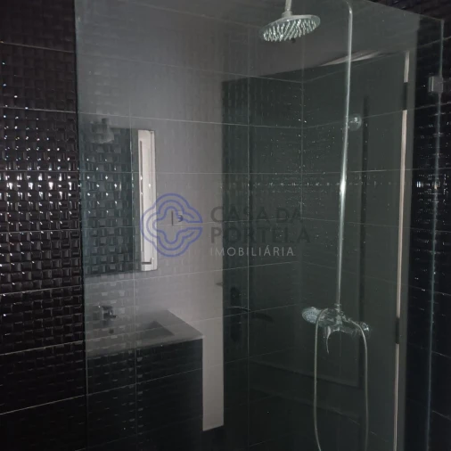 Apartamento T2 para Venda em Canelas Foto 14
