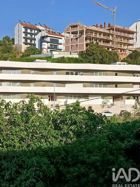 Moradia T3 para Venda em Eiras e São Paulo de Frades