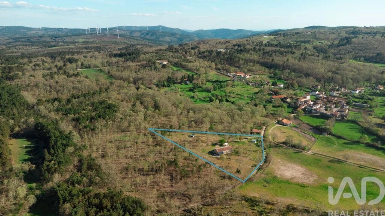 Quinta T2 para Venda em Sabugal e Aldeia de Santo António Foto 9
