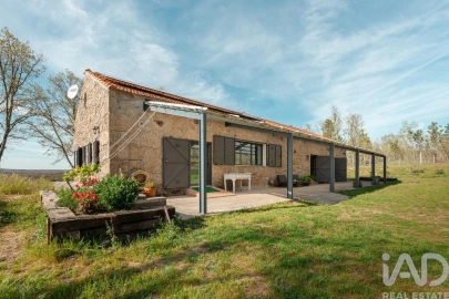 Quinta T2 para Venda em Sabugal e Aldeia de Santo António