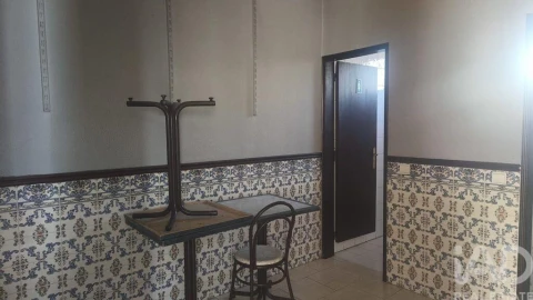 Prédio para Venda em Santa Ovaia e Vila Pouca da Beira