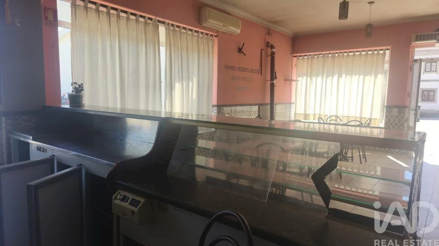 Prédio para Venda em Santa Ovaia e Vila Pouca da Beira Foto 8