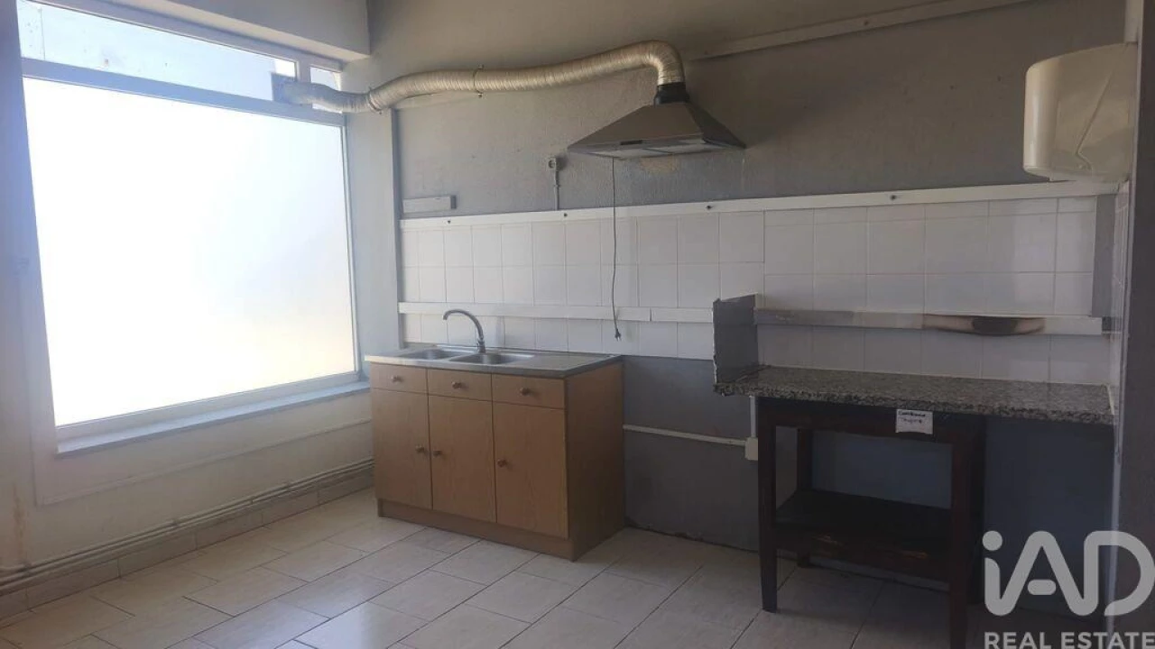 Prédio para Venda em Santa Ovaia e Vila Pouca da Beira Foto 15