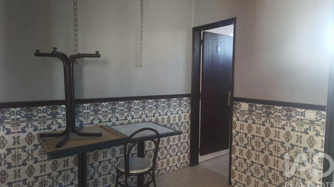 Prédio para Venda em Santa Ovaia e Vila Pouca da Beira Foto 18