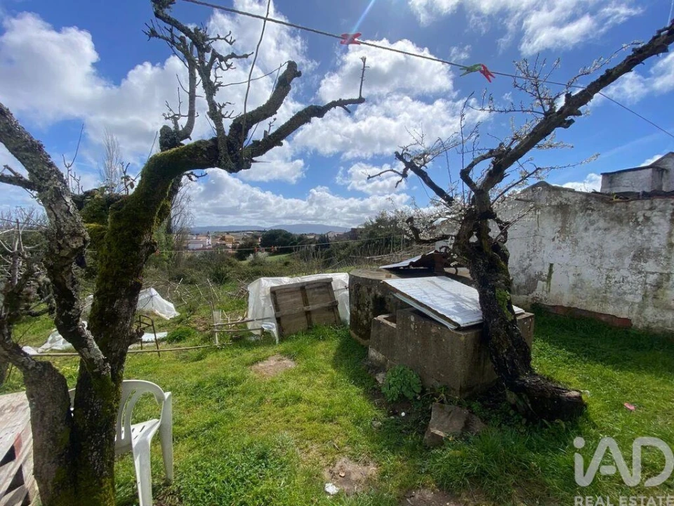 Moradia T3 para Venda em Carvalhal Foto 8