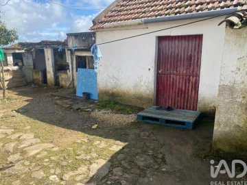 Moradia T3 para Venda em Carvalhal