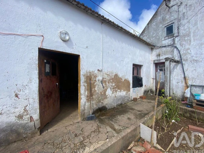 Moradia T3 para Venda em Carvalhal Foto 4