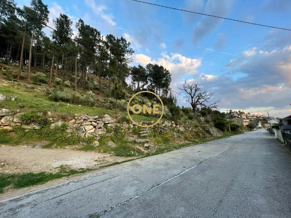 Terreno para Venda em Longa Foto 3