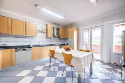 Apartamento T3 para Venda em Brito