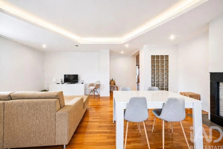 Apartamento T3 para Venda em Brito Foto 6